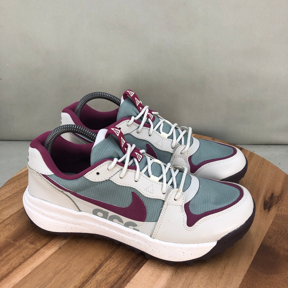 Nike ACG Lowcate Mens 7.5 Trail Shoes Wolf Grey Burgundy DX2256-300